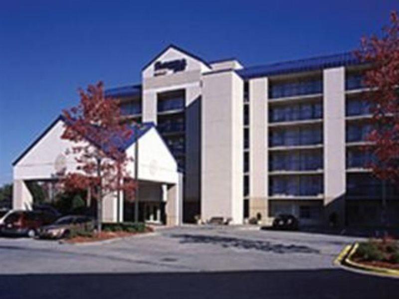 Baymont Inn And Suites Atlanta Exterior photo